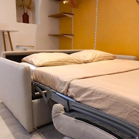 #1 Studio # Place Charmante Тулон Экстерьер фото