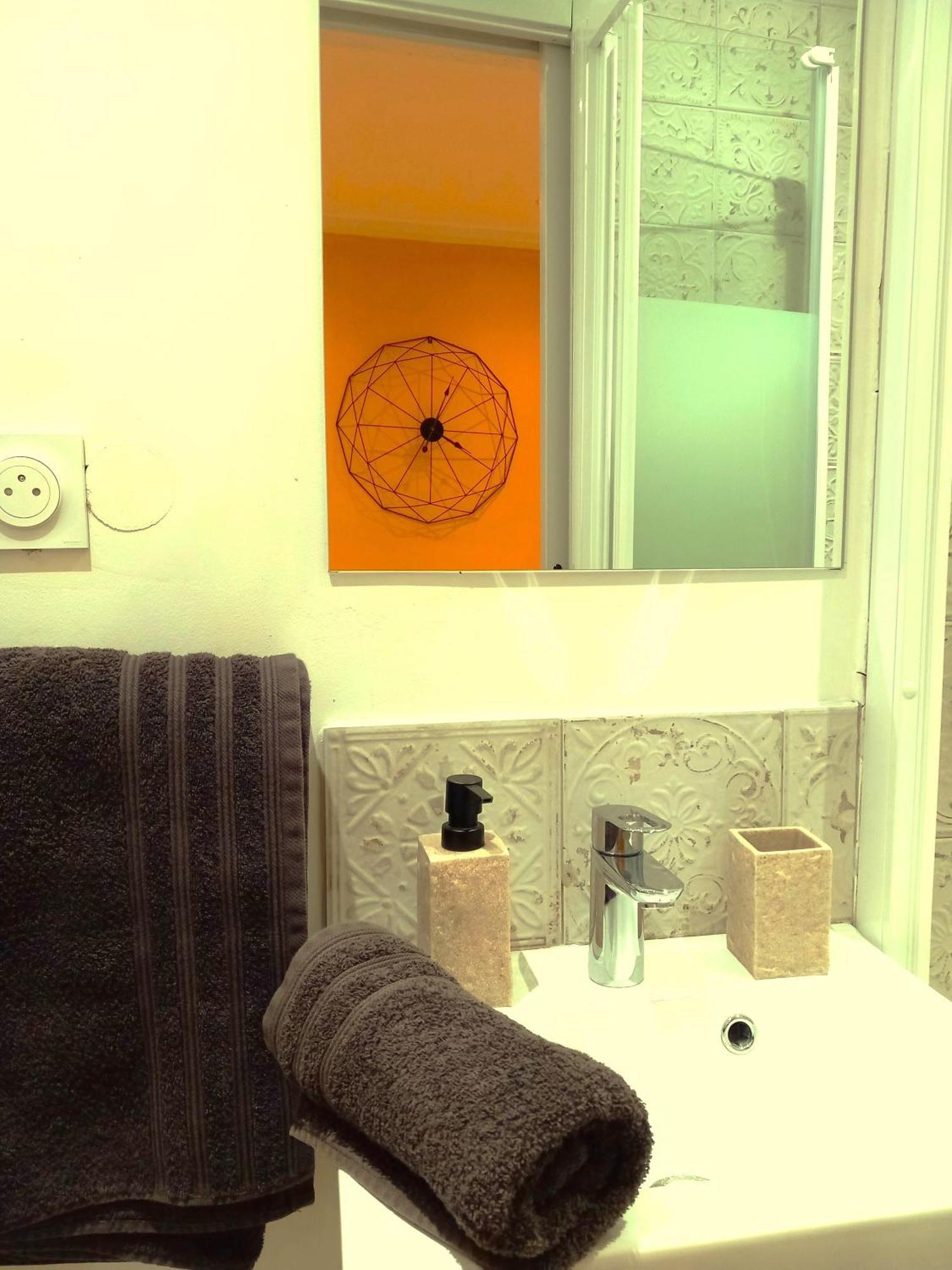 #1 Studio # Place Charmante Тулон Экстерьер фото